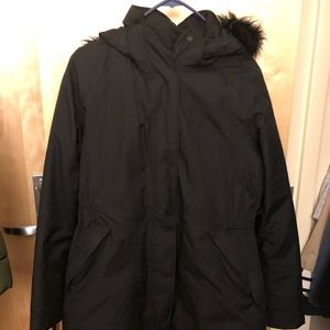 Black north face parka